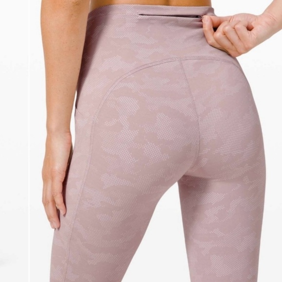 Lululemon Swift Speed Hi-Rise Tight Size 10 - Picture 1 of 8